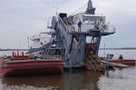 На Енисейском перекате проводят дноуглубительные работы